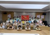 湖北汽车工业学院：两周“七彩假期”爱心托管 把课堂变成成长舞台