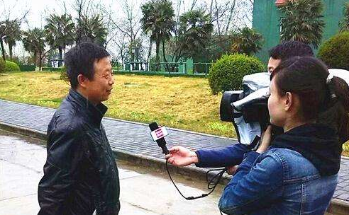 财讯：食品饮料业获机构下半年首推